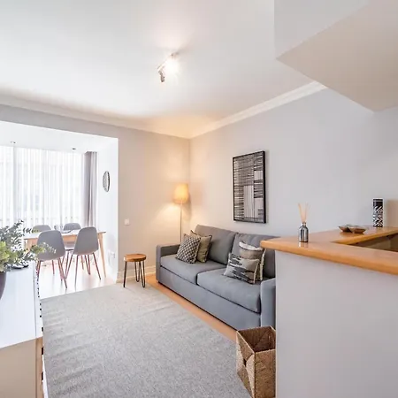 Apartment Akisol Cosmos Estoril